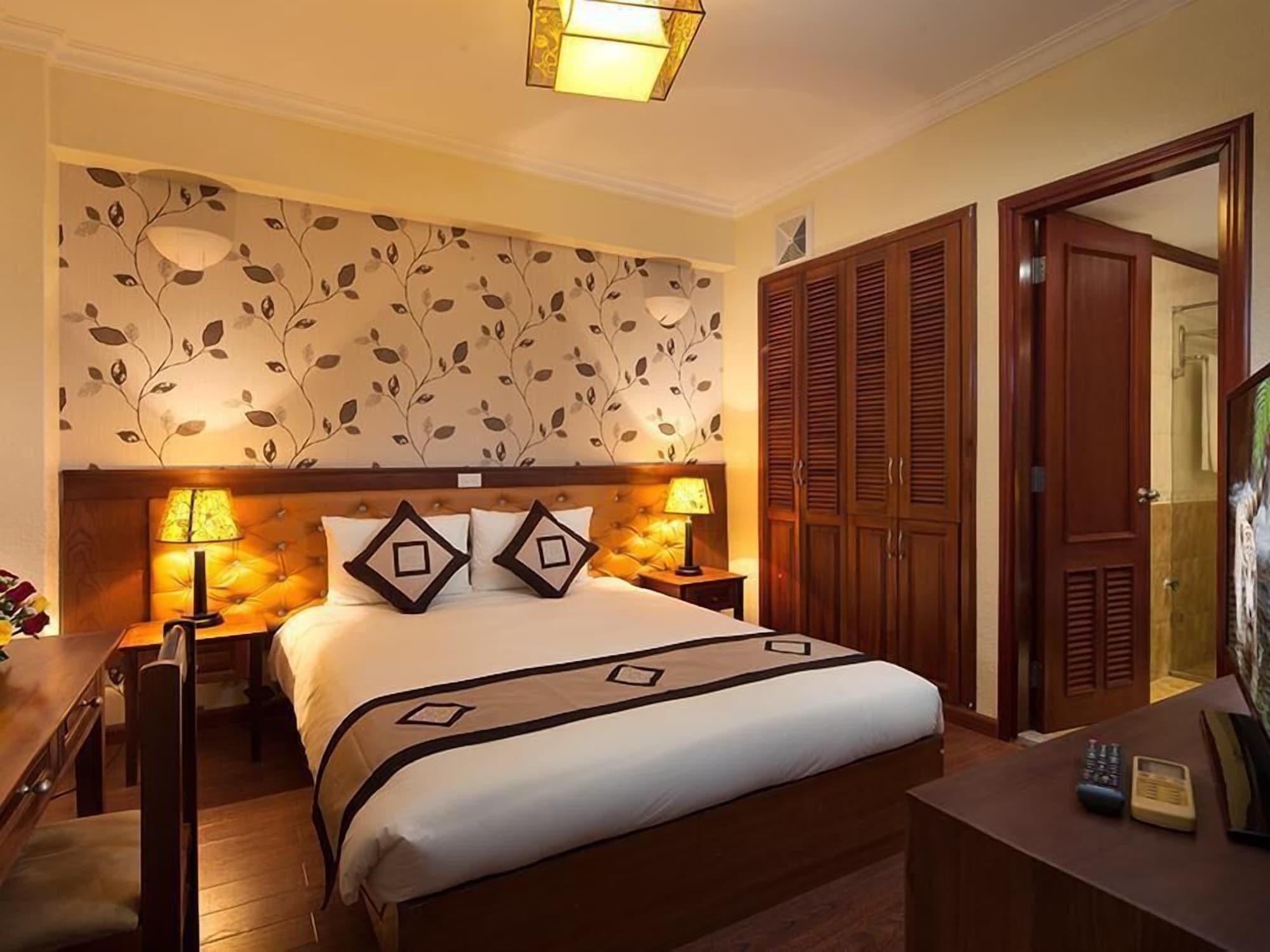 A25 Hotel - 44 Hàng Bún Hanoï Extérieur photo